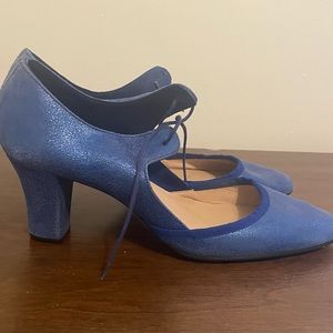 Gorgeous and rare electric blue Repetto pumps